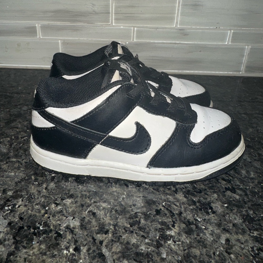 Nike Dunk Low Panda